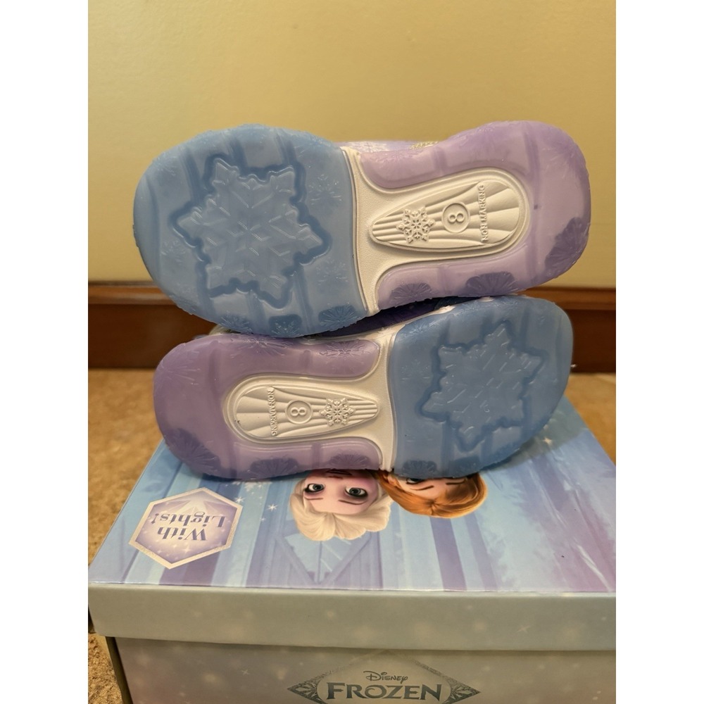 Toddler Girls' Disney Frozen Light Up Elsa & Anna Sneakers Size 8 NWB Shoes - Picture 10 of 10